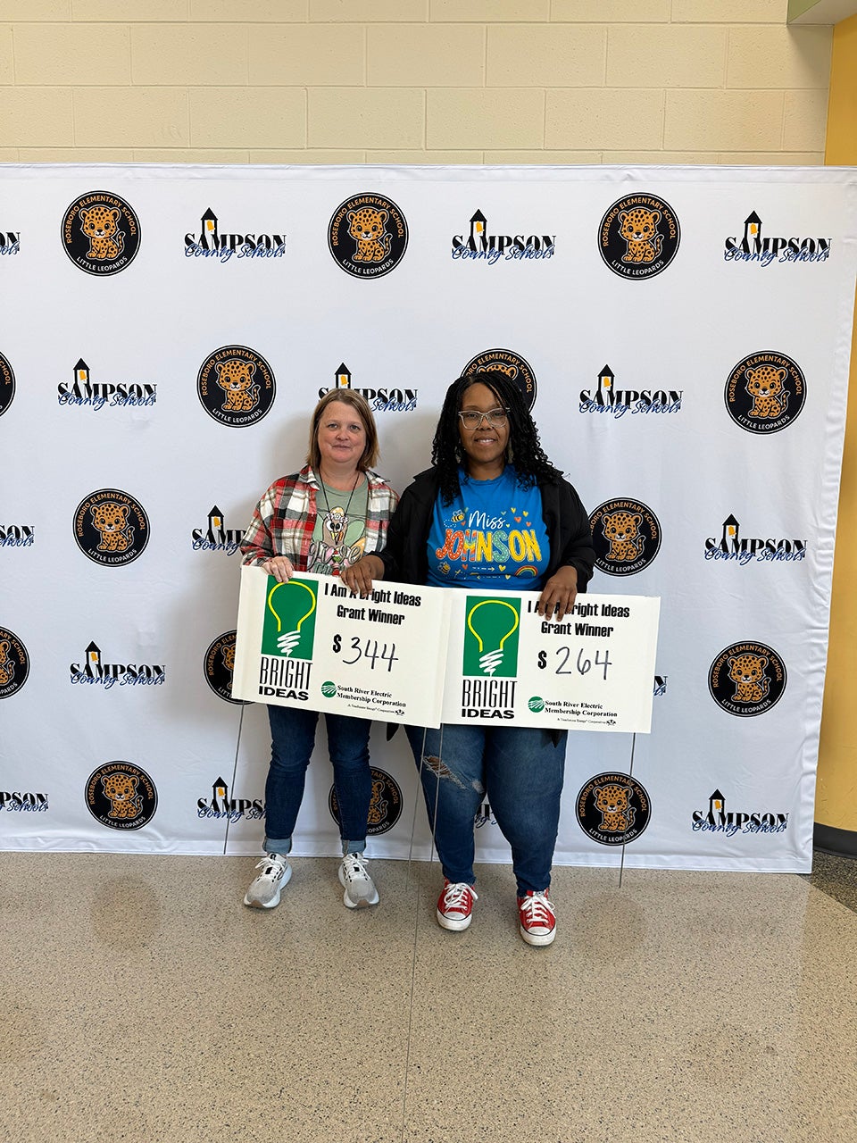 Assistant Principal Brandi Daniels and Bianca Johnson